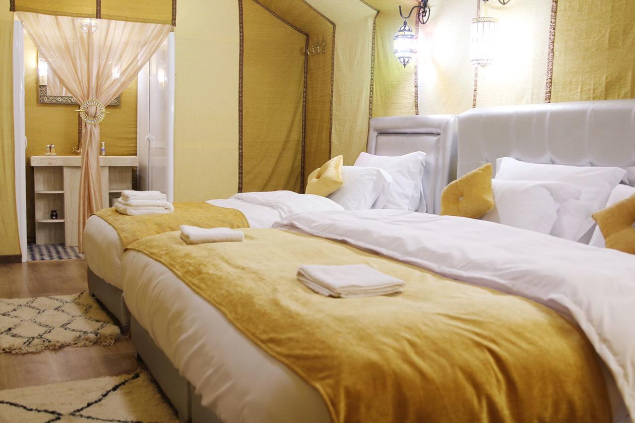 Sahara Sky Luxury Camp Hotel Merzouga Bagian luar foto