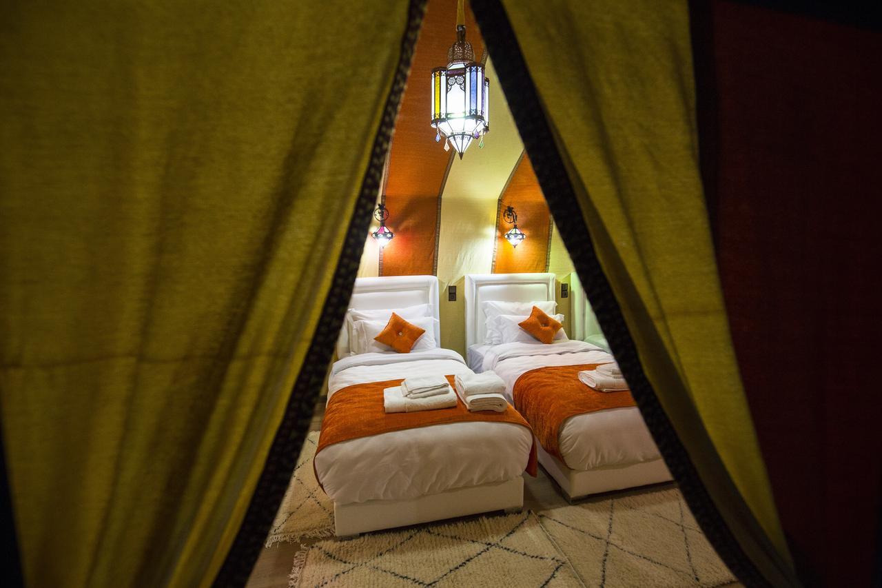 Sahara Sky Luxury Camp Hotel Merzouga Bagian luar foto