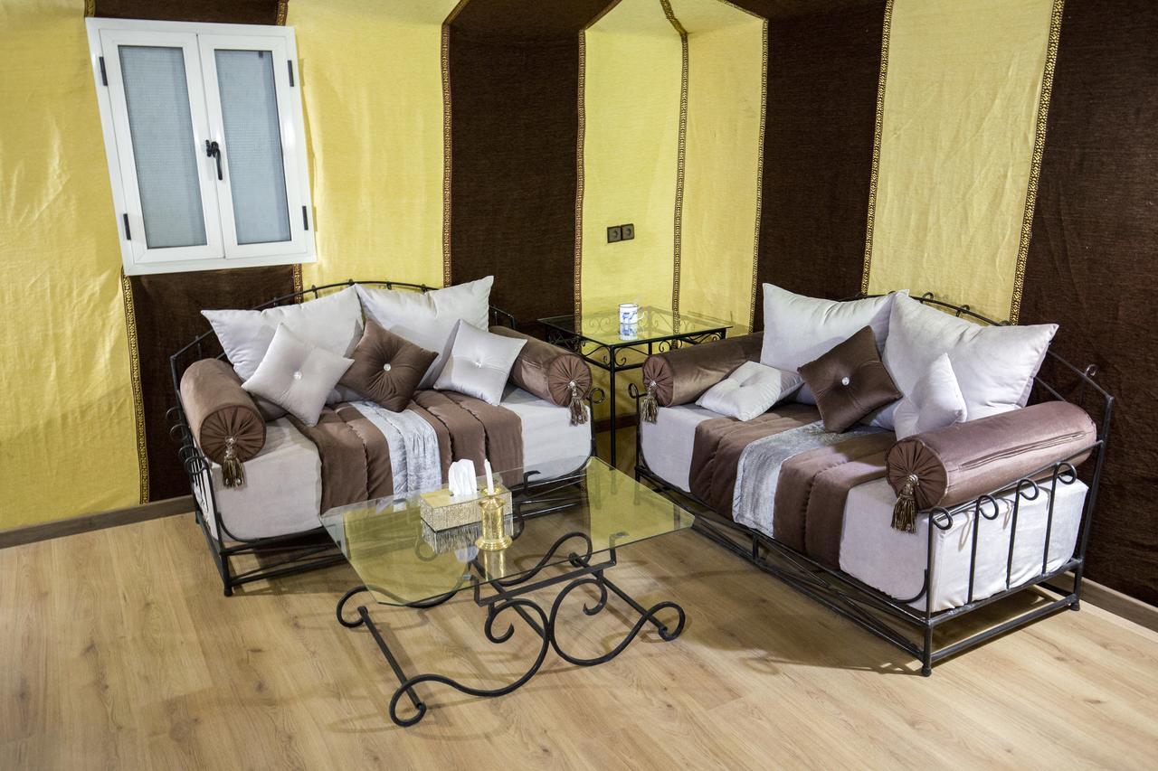 Sahara Sky Luxury Camp Hotel Merzouga Bagian luar foto