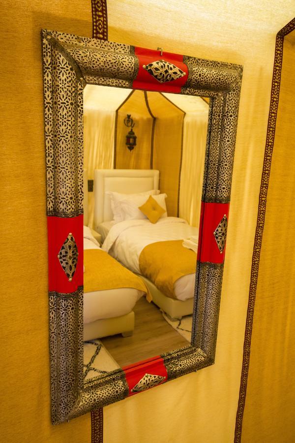 Sahara Sky Luxury Camp Hotel Merzouga Bagian luar foto