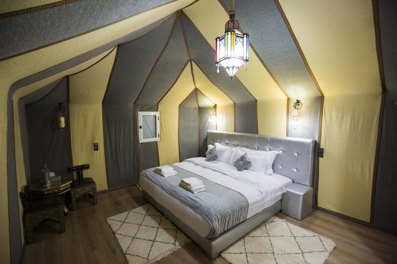 Sahara Sky Luxury Camp Hotel Merzouga Bagian luar foto