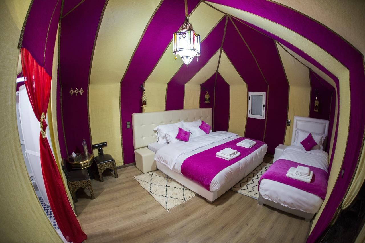Sahara Sky Luxury Camp Hotel Merzouga Bagian luar foto