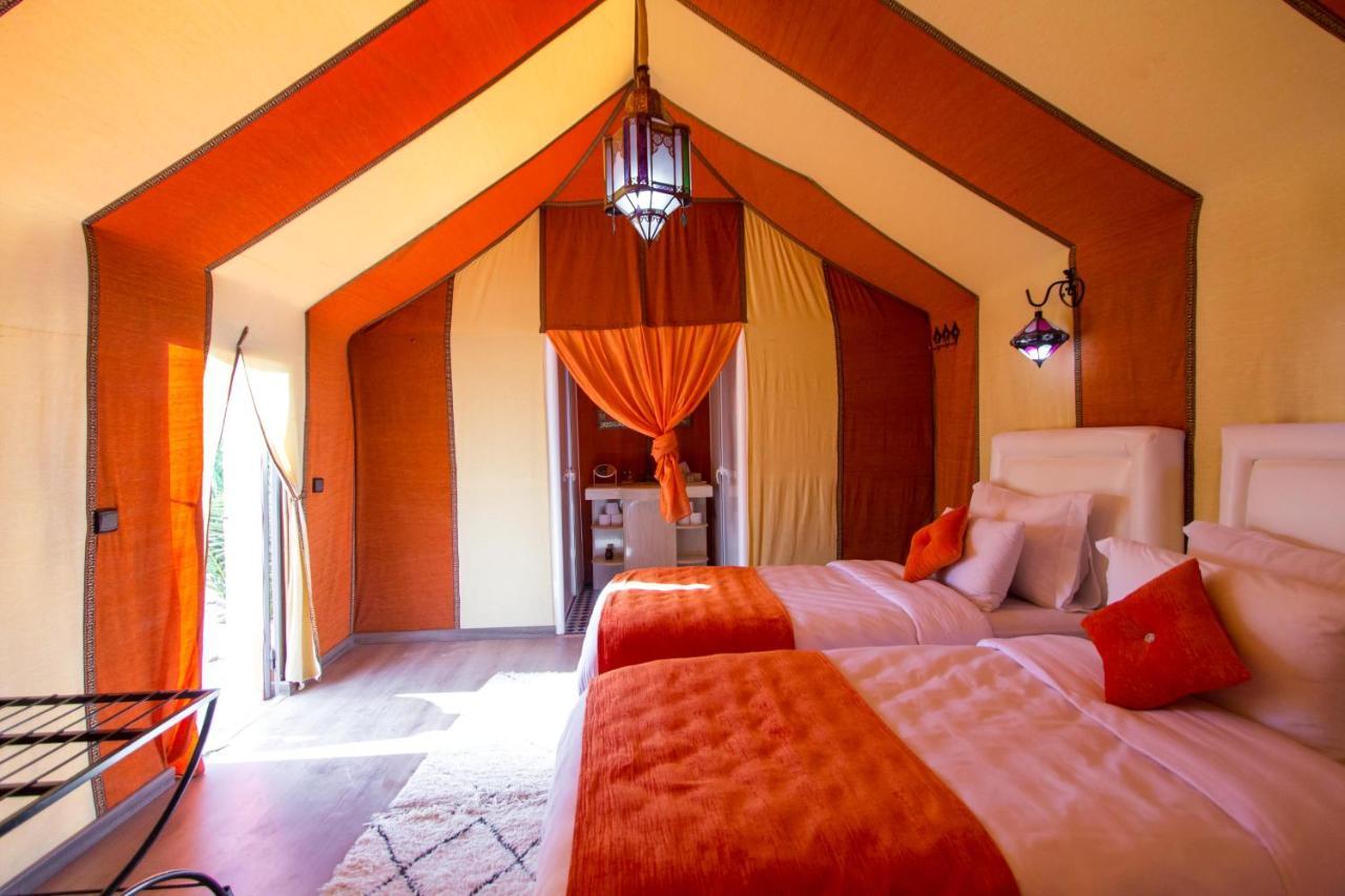 Sahara Sky Luxury Camp Hotel Merzouga Bagian luar foto