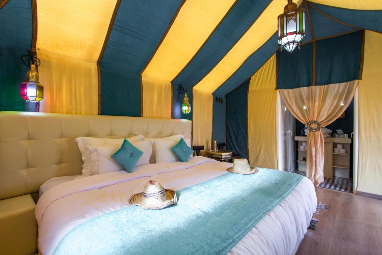 Sahara Sky Luxury Camp Hotel Merzouga Bagian luar foto