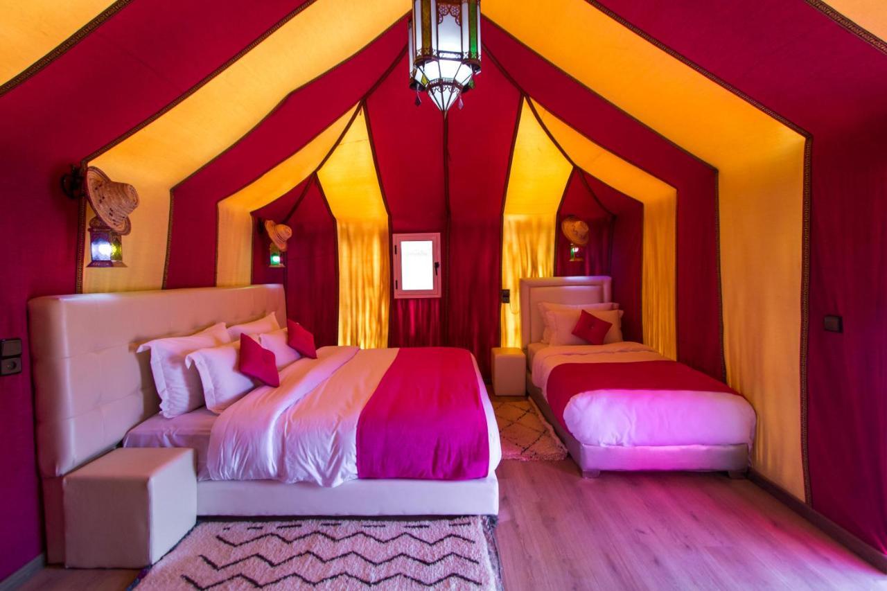 Sahara Sky Luxury Camp Hotel Merzouga Bagian luar foto