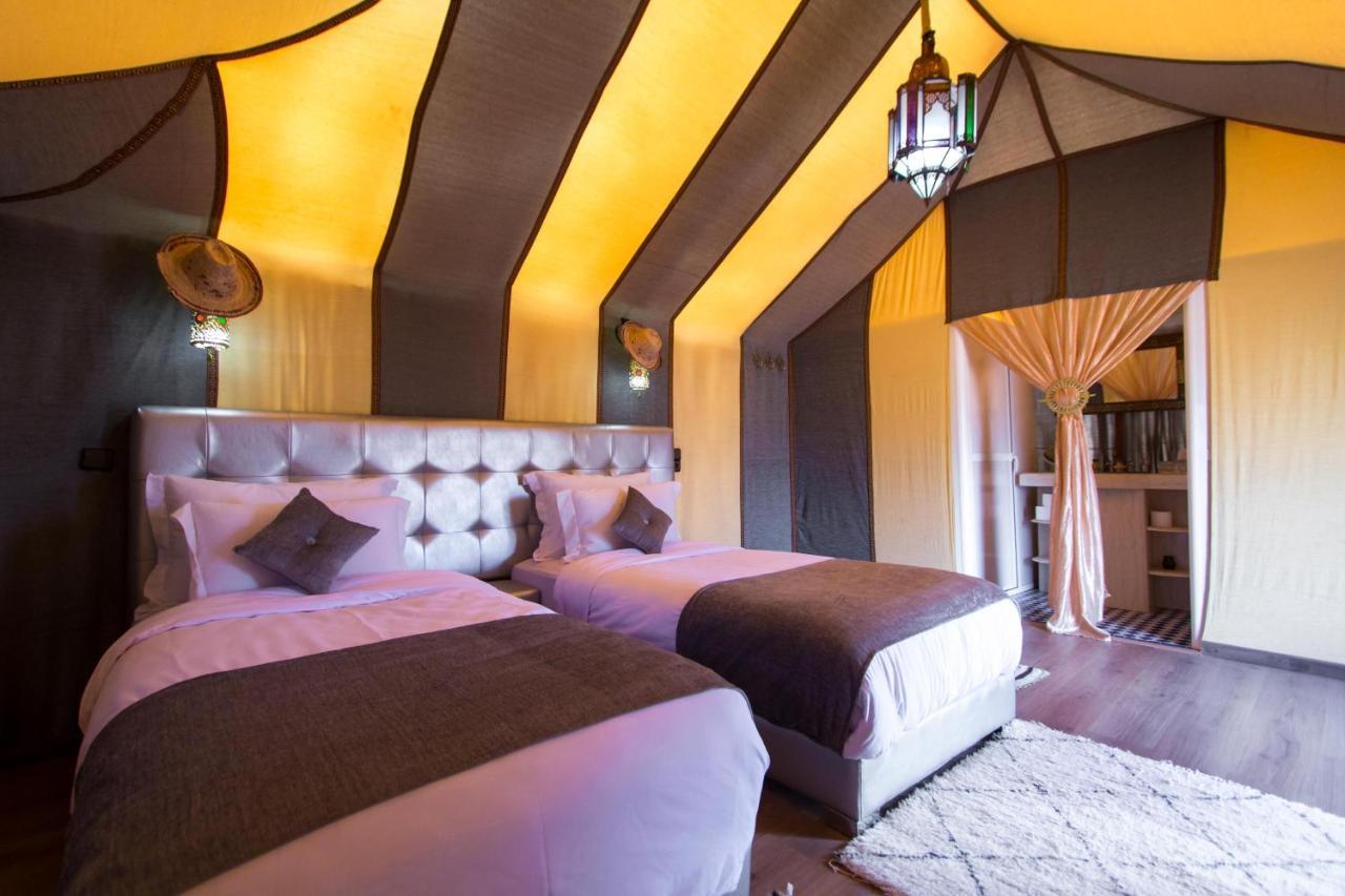 Sahara Sky Luxury Camp Hotel Merzouga Bagian luar foto