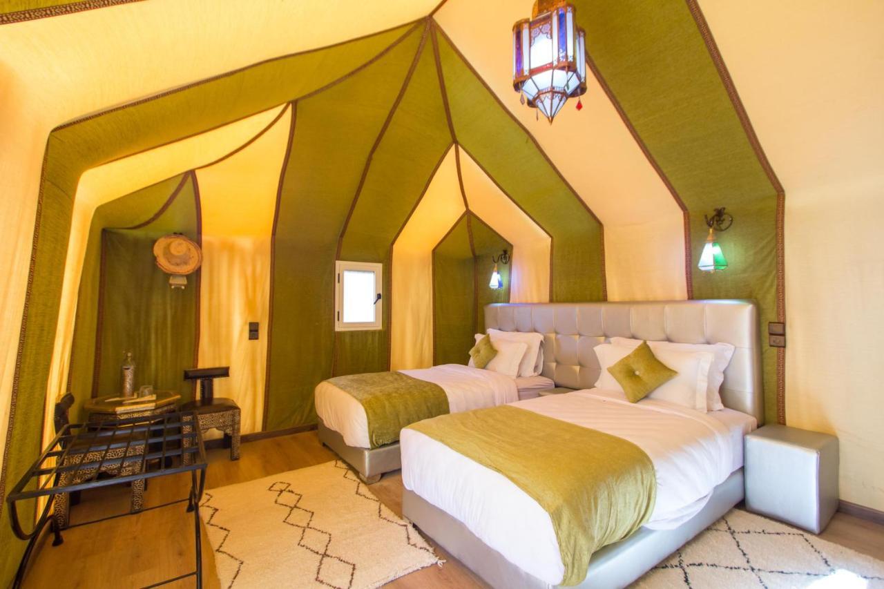 Sahara Sky Luxury Camp Hotel Merzouga Bagian luar foto