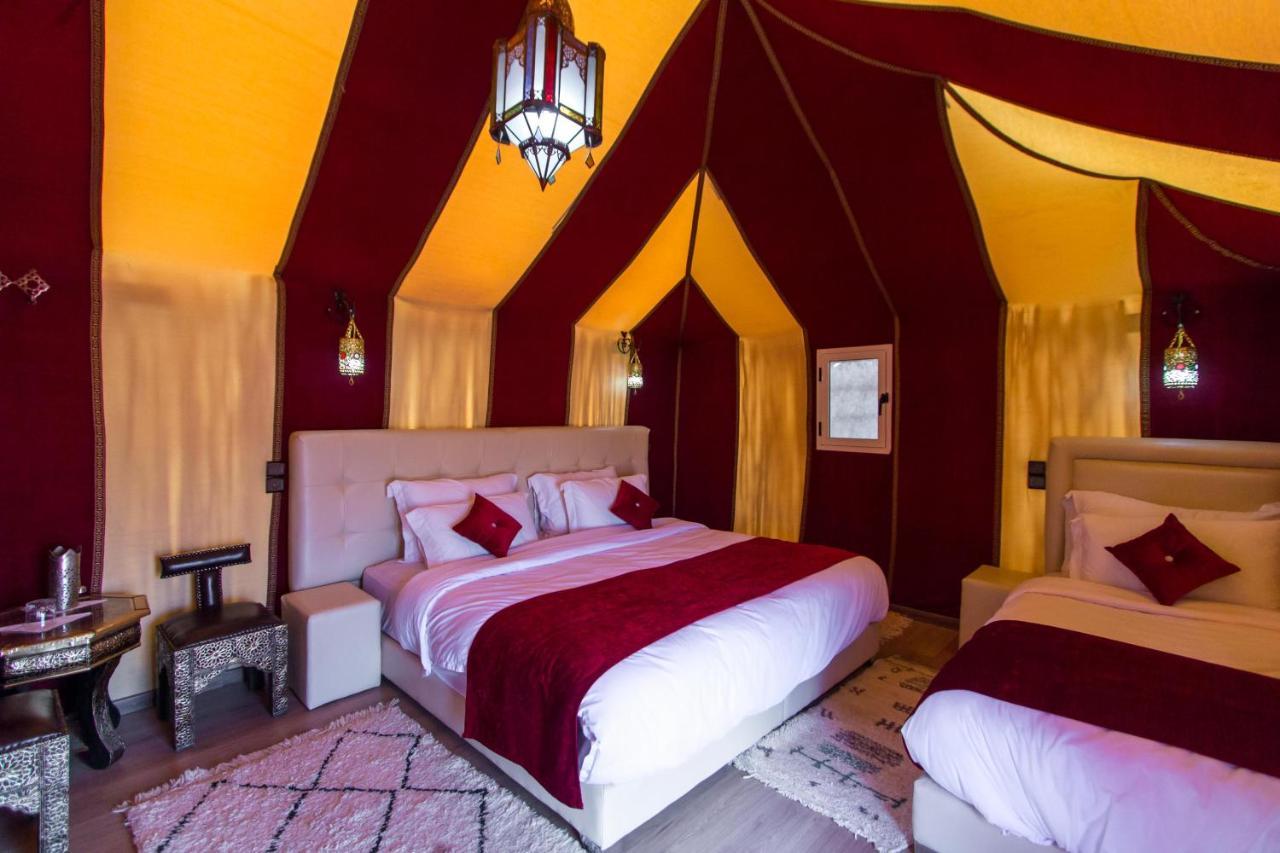 Sahara Sky Luxury Camp Hotel Merzouga Bagian luar foto