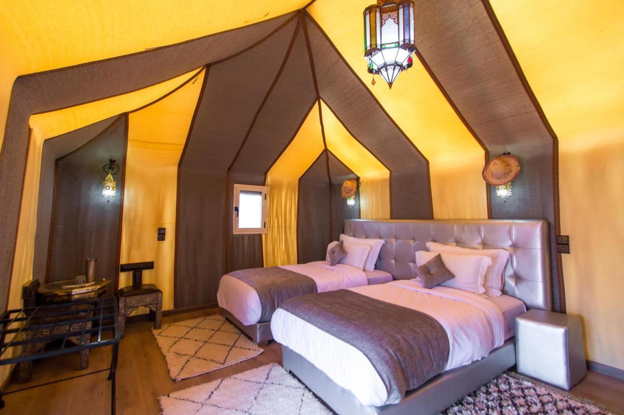 Sahara Sky Luxury Camp Hotel Merzouga Bagian luar foto